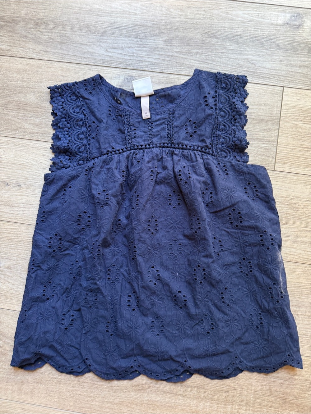 Knox Rose Navy Eyelet Lace Cap-Sleeve shirt